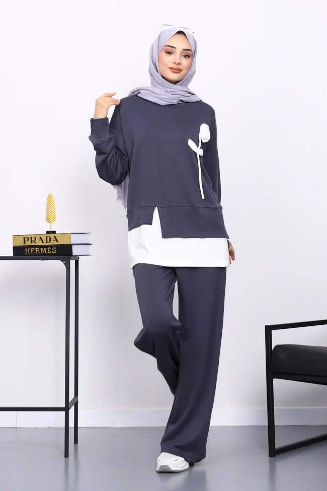 Füme Bisiklet Yaka Gül Detaylı Tunik Pantolonlu Modal Takım