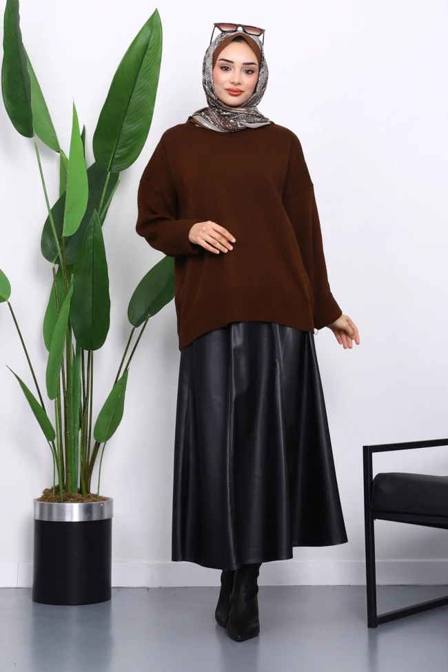 Kahverengi Bisiklet Yaka Yumuşak Dokulu Oversize Triko Kazak