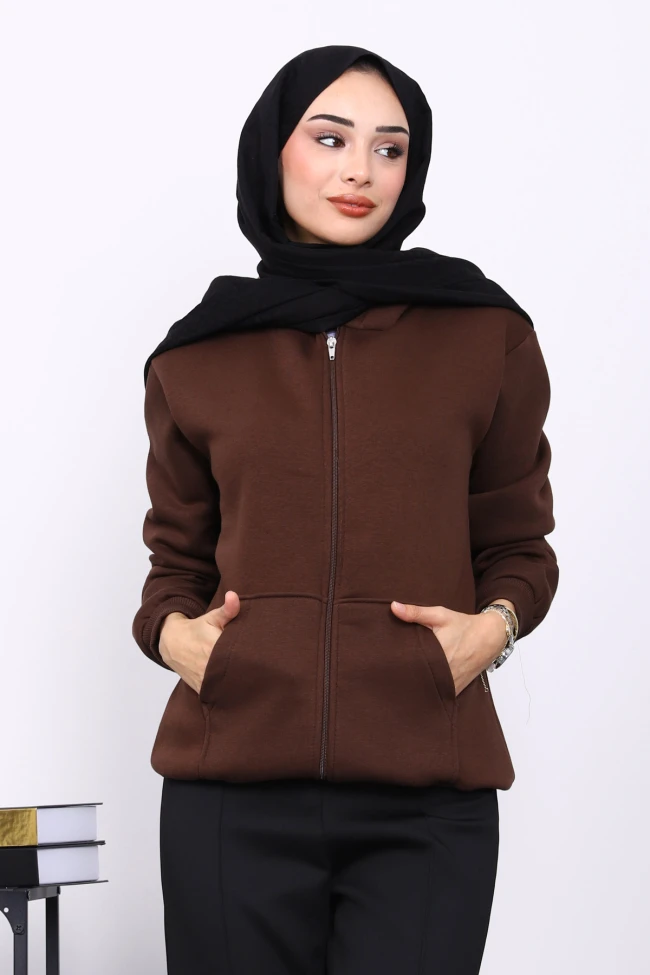 Kahverengi Kanguru Cepli Şardonlu Üç İplik Hırka