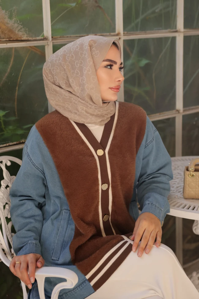 Kahverengi Kot Garnili Yumoş Angora Hırka