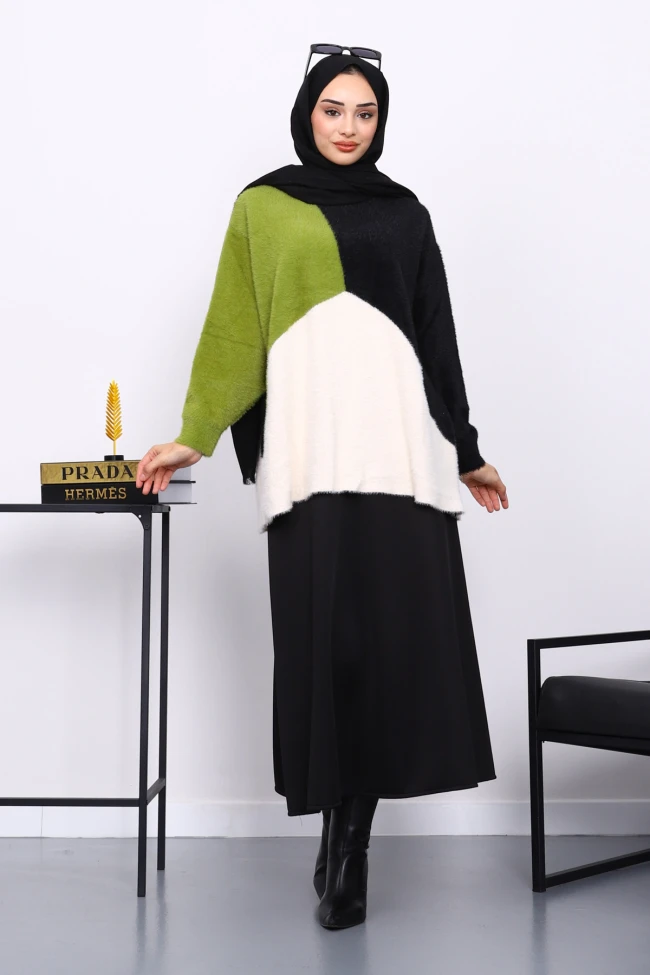 Siyah Bisiklet Yaka Yumoş Triko Kazak