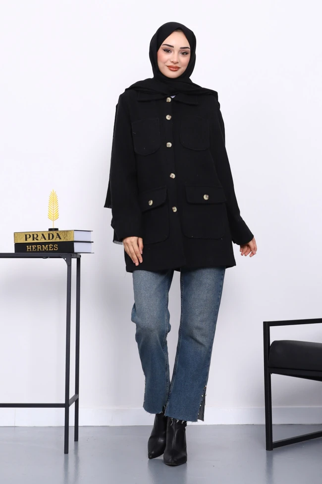 Siyah Cepli Düğmeli Kaşe Ceket