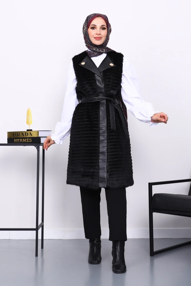 Siyah Deri Detaylı Kemerli Yelek