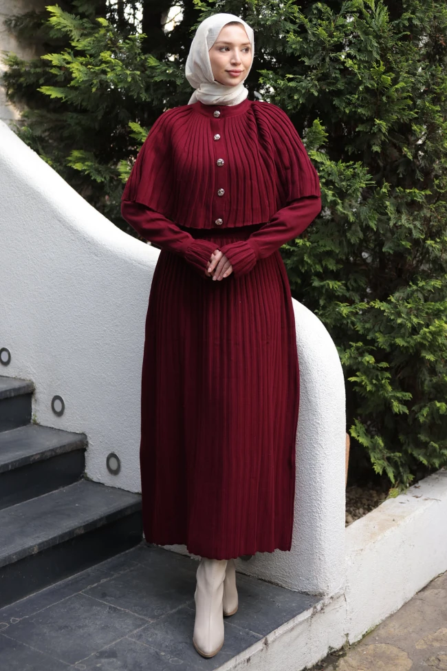 Bordo Pelerin Detaylı Uzun Triko Elbise