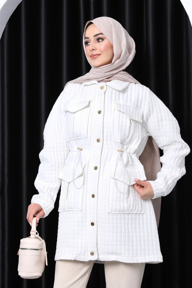 Ekru Bel Büzgülü Kapitone Mont