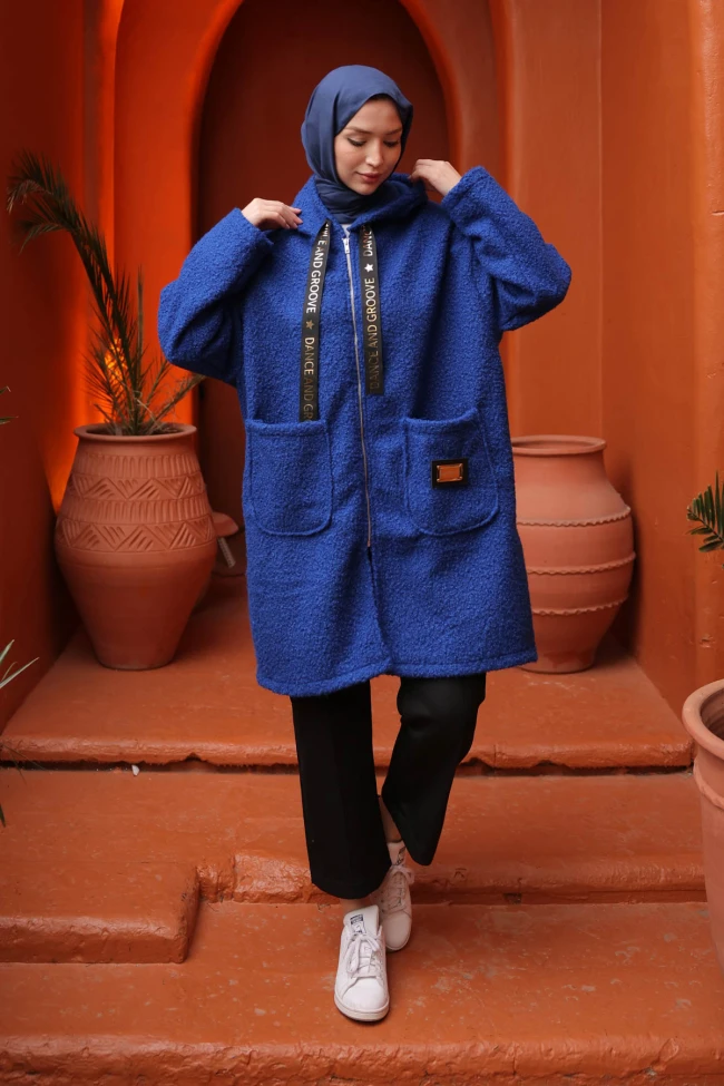 Saks Mavi Kapşonlu Cep Detaylı Buklet Kaban