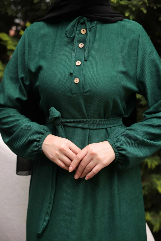 Zümrüt Yeşili Kuşaklı Kol Lastikli Fitilli Elbise