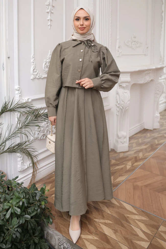 Haki Yaka Detaylı Crop Gömlek Etekli Takım