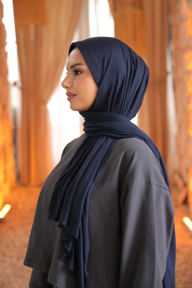 Koyu Lacivert Helen Önü Süngerli Pratik Penye Şal