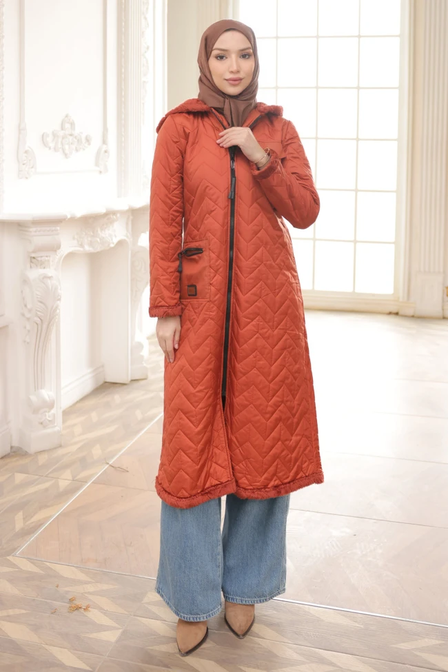 Kremit Kapüşonlu İçi Kürklü Kaban