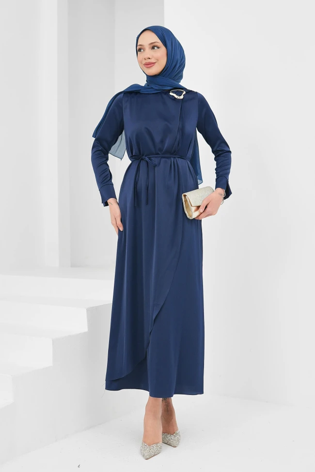 Lacivert Yaka Tokalı Saten Abiye