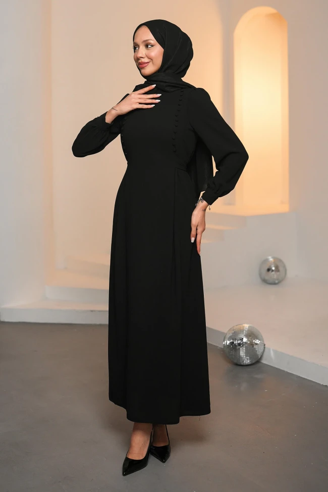 Siyah Düğme Detaylı Kuşaklı Abiye