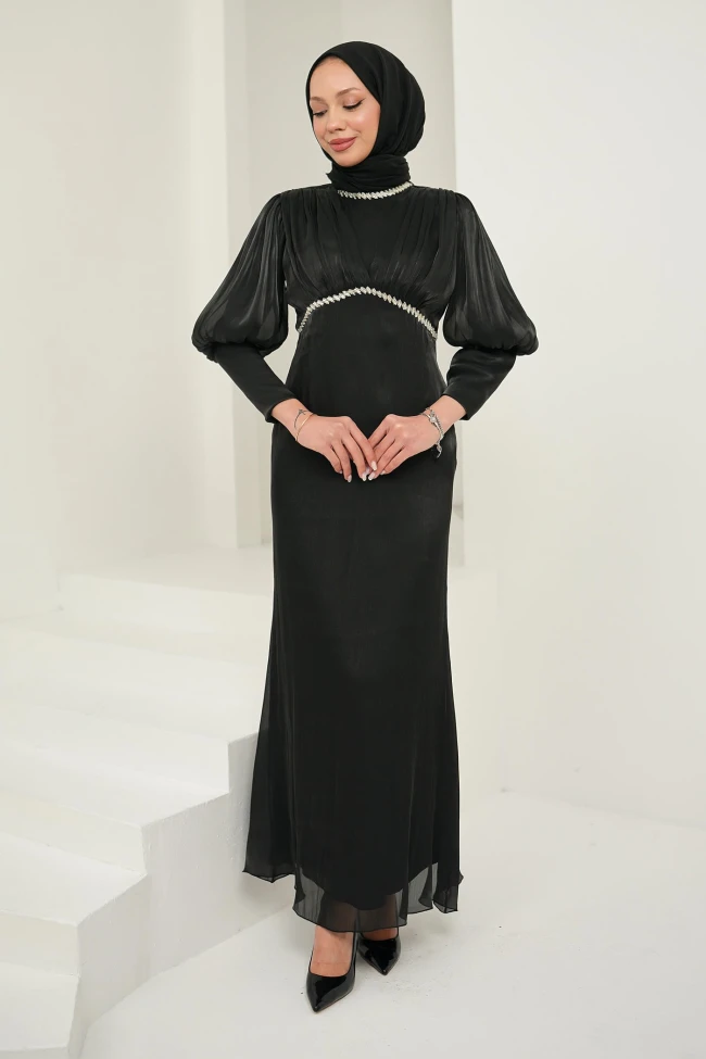 Siyah Önü Piliseli Taşlı Abiye