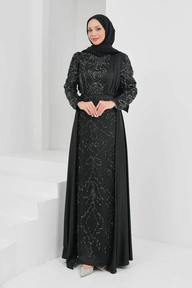 Siyah Önü Taşlı Saten Abiye