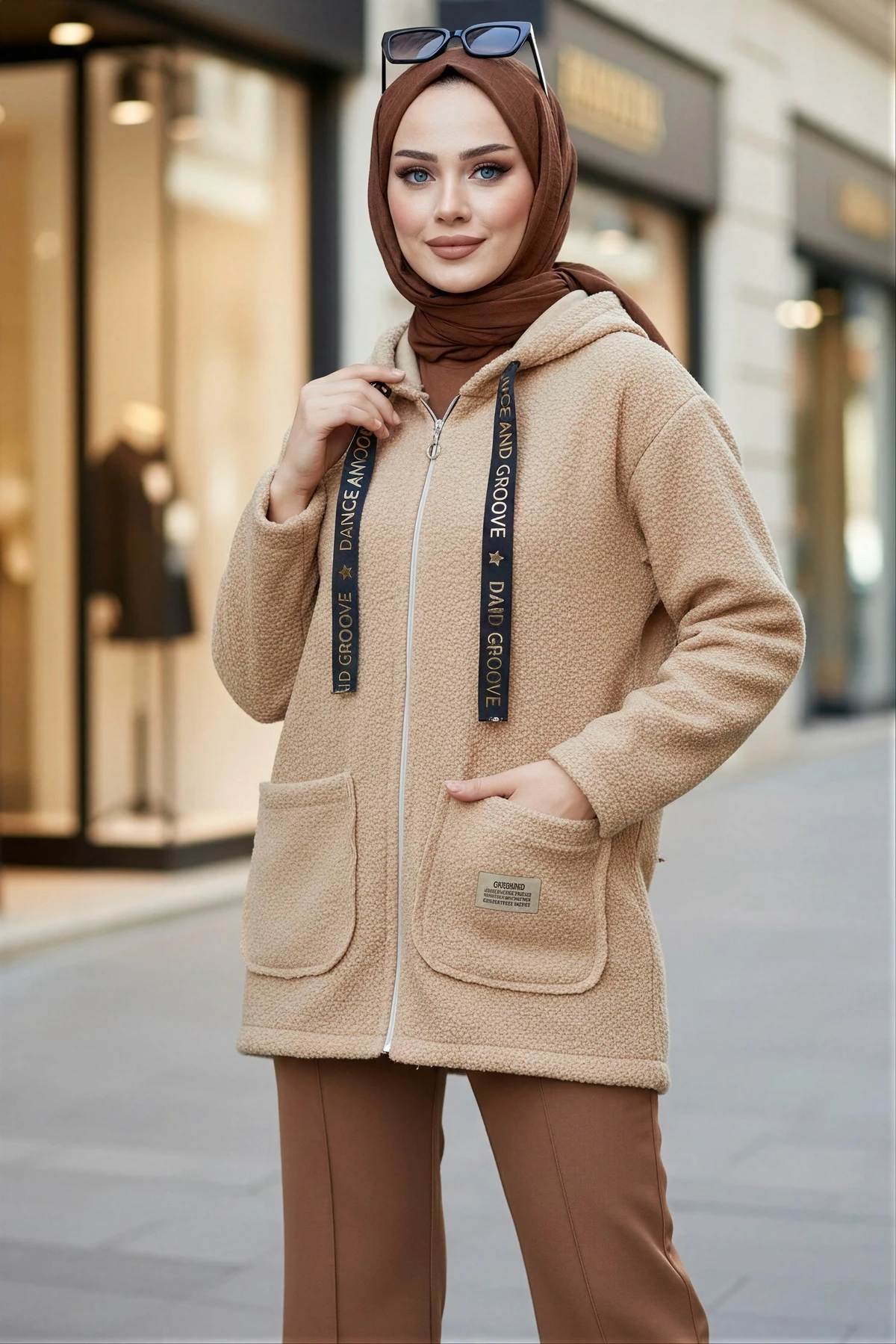 Vizon Kapşonlu Fermuarlı Buklet Ceket