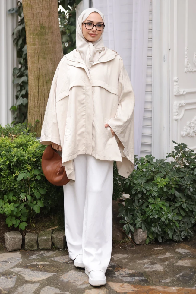 Bej Kapüşonlu Fermuarlı Oversize Panço