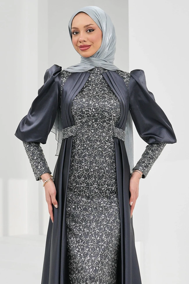 Füme Kuyruklu Boncuk İşlemeli Saten Abiye