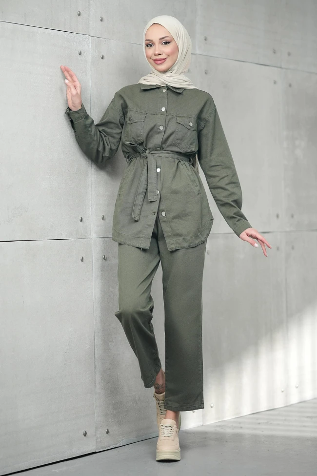 Haki Bel Bağlamalı Cepli Ceket Pantolonlu Kot Takım