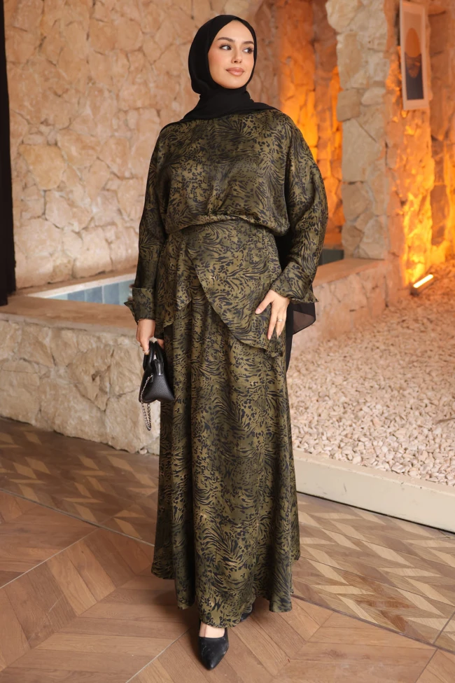 Haki Desenli Ön Bağlamalı Saten Bluz Etekli Takım