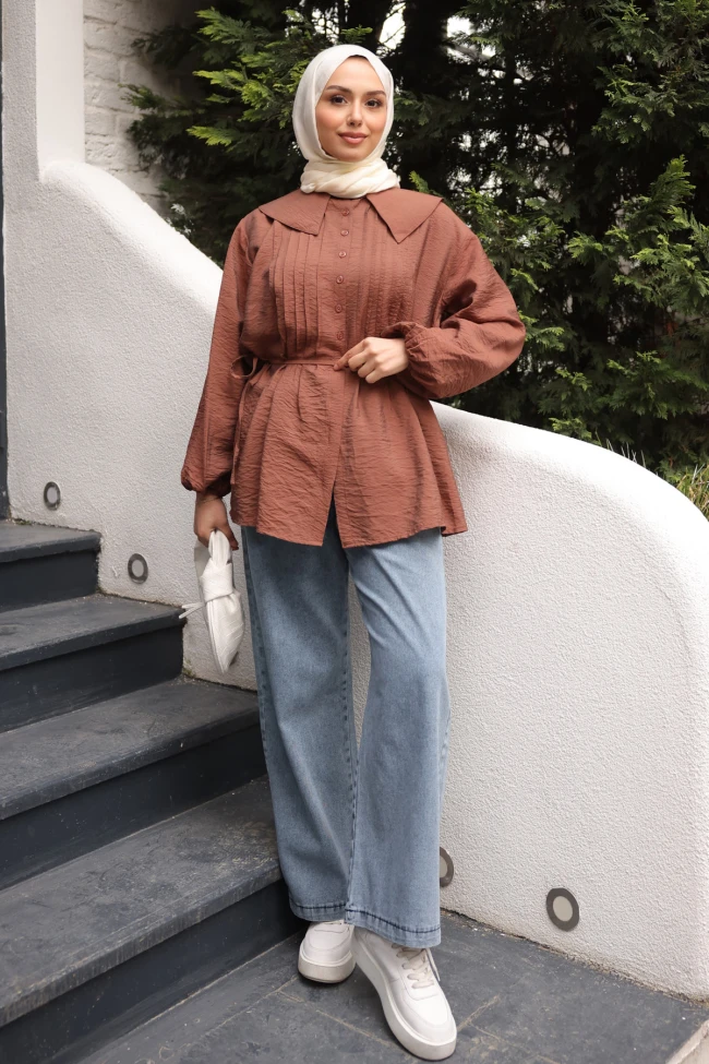 Kahverengi Bebe Yaka Bel Bağlamalı Gömlek