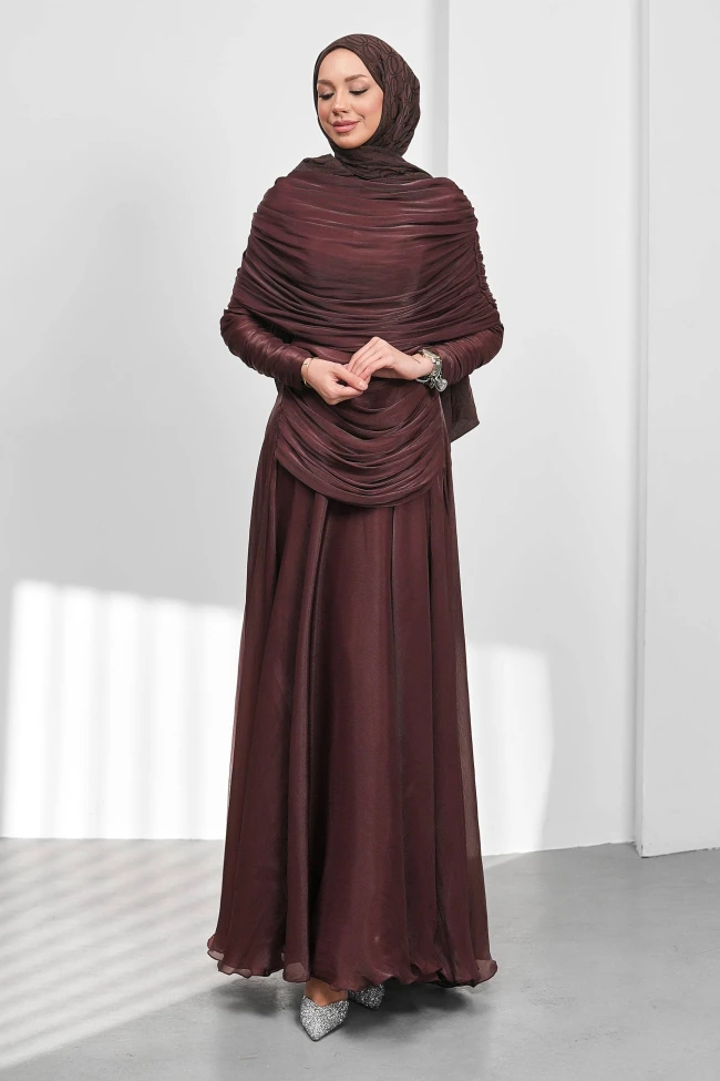 Kahverengi Seyyar Pelerinli Drapeli Abiye