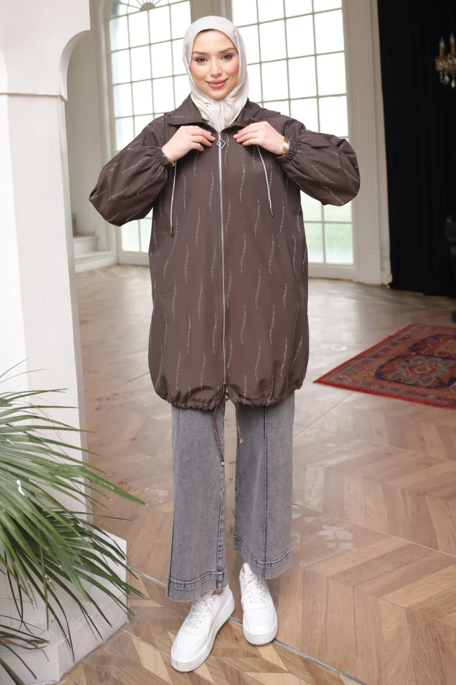 Kahverengi Taş İşlemeli Fermuarlı Kap