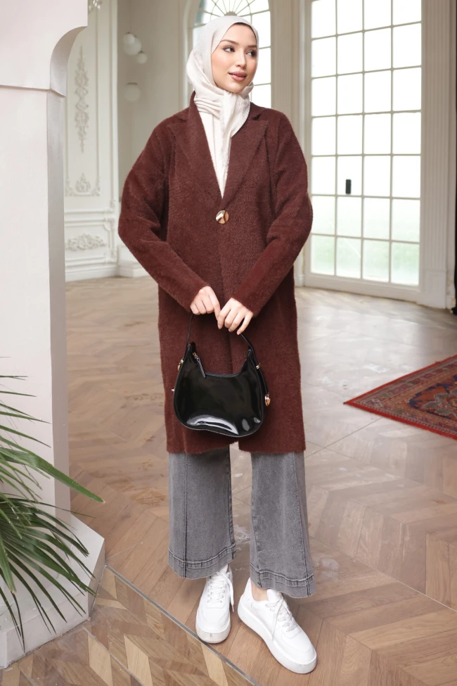 Kahverengi Tek Düğmeli Angora Yumoş Triko Hırka