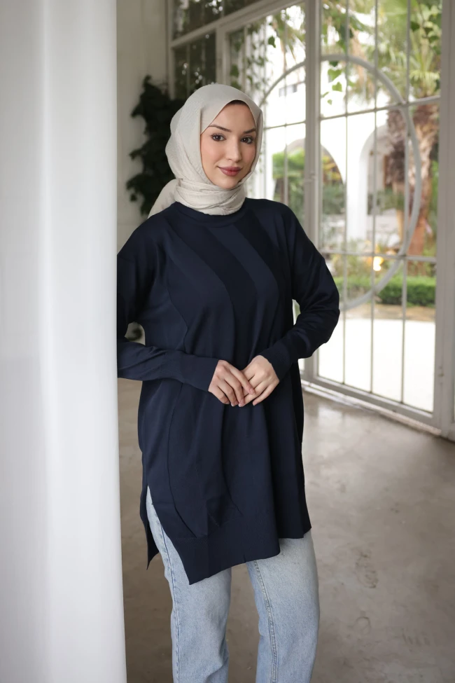 Lacivert Bisiklet Yaka Soğuk İplik Triko Tunik