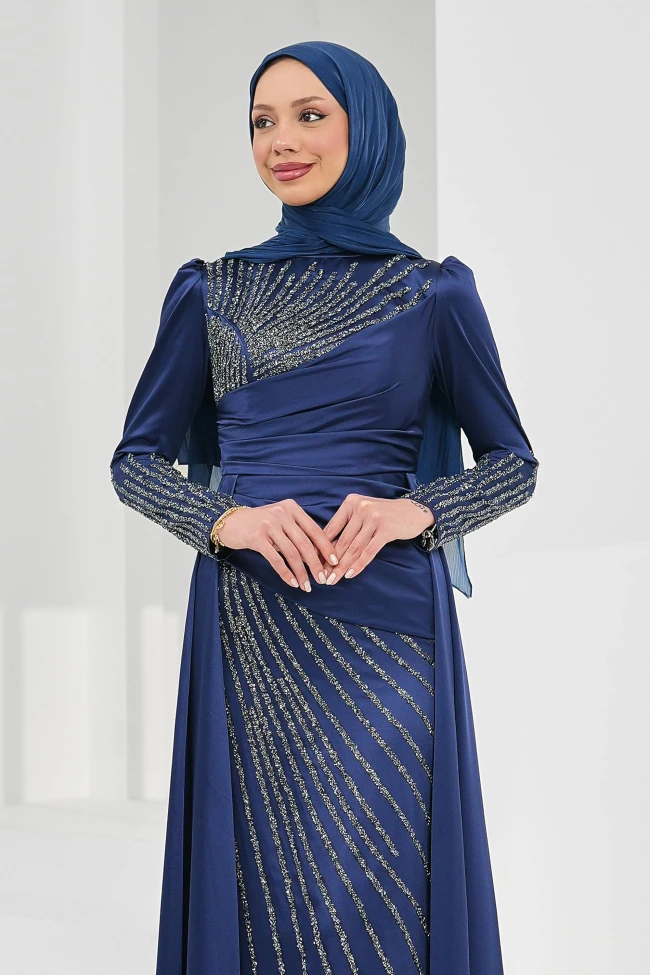 Lacivert Önü Taşlı Saten Abiye