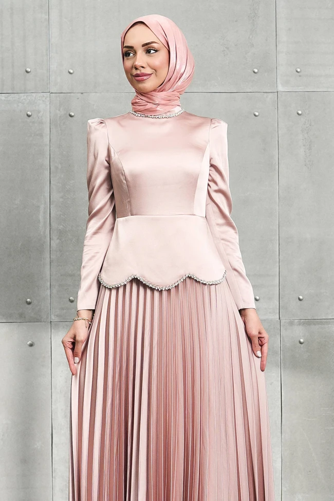Pudra Beli Taş Detaylı Etek Pileli Saten Abiye