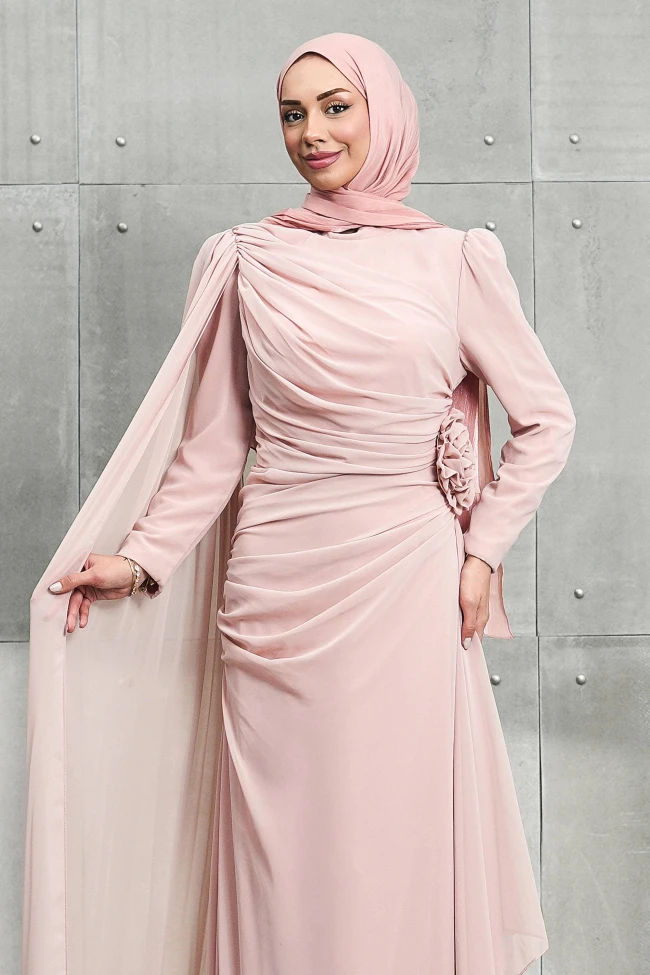 Pudra Pelerinli Gül Detaylı Şifon Abiye