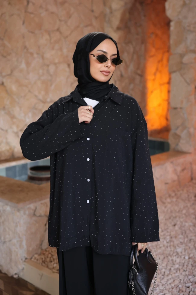 Siyah Tek Cepli Taşlı Salaş Gömlek