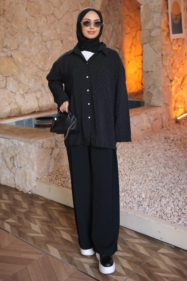 Siyah Tek Cepli Taşlı Salaş Gömlek