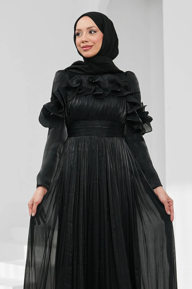 Siyah Yaka Ve Etek Ucu Fırfırlı Işıltılı Abiye