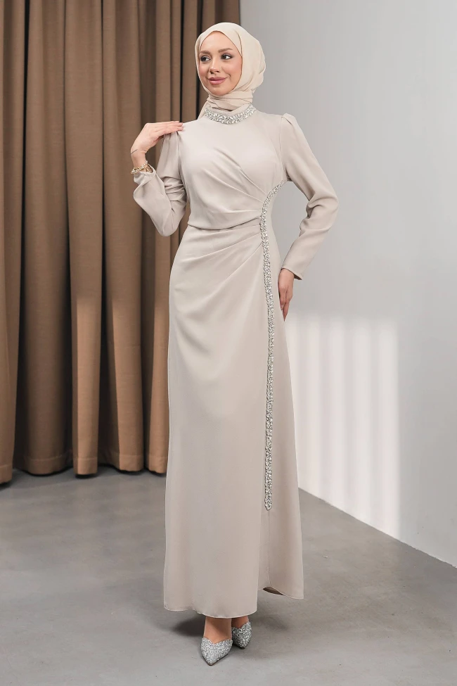 Taş Büyük Beden Önü Drapeli Taşlı Abiye