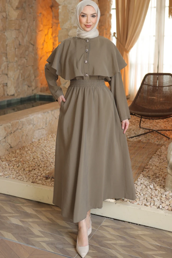 Haki Düğmeli Pelerinli Gömlek Etekli Takım