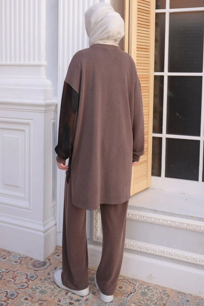 Kahverengi Yan Fermuar Detaylı Tunik Pantolonlu Takım