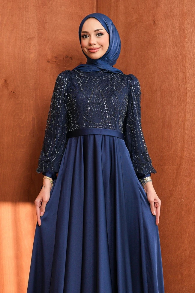 Lacivert Boncuklu İşlemeli Saten Abiye