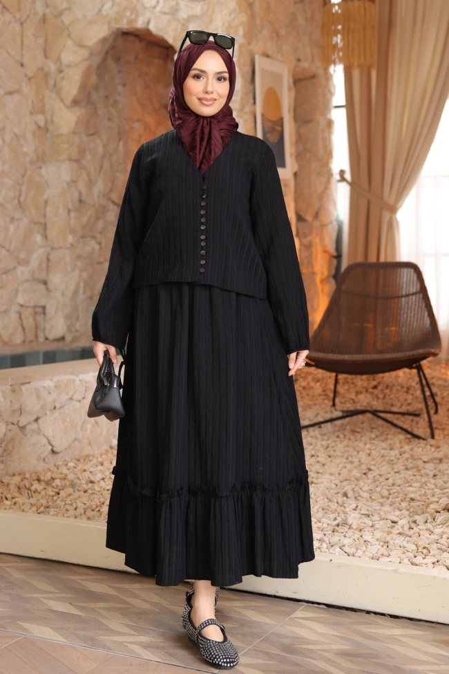 Siyah Düğmeli Gömlek Etekli Bürümcük Takım