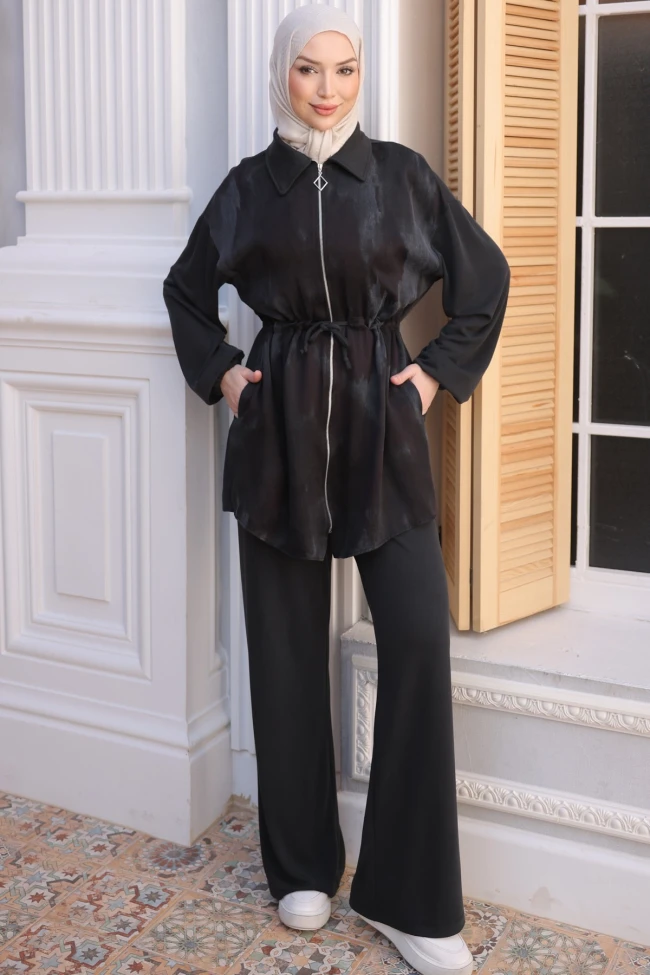 Siyah Kol Lastikli Fermuarlı Tunik Pantolonlu Takım