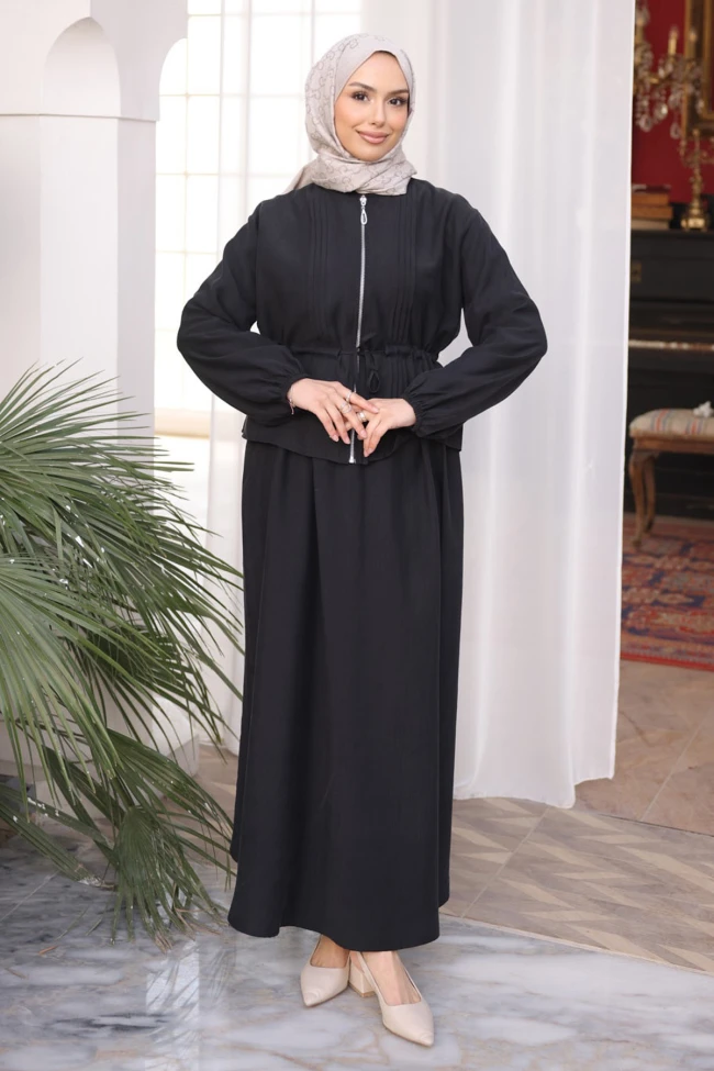 Siyah Önü Nervürlü Fermuarlı Ceket Etekli Takım