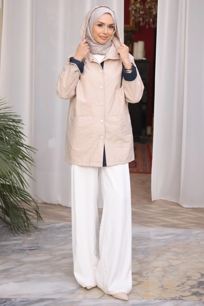 Taş Kapüşonlu Çıt Çıt Düğmeli Trençkot