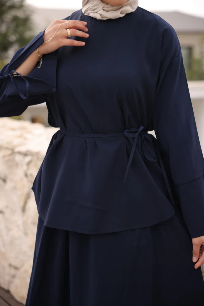 Lacivert Bağcık Detaylı Etekli Takım