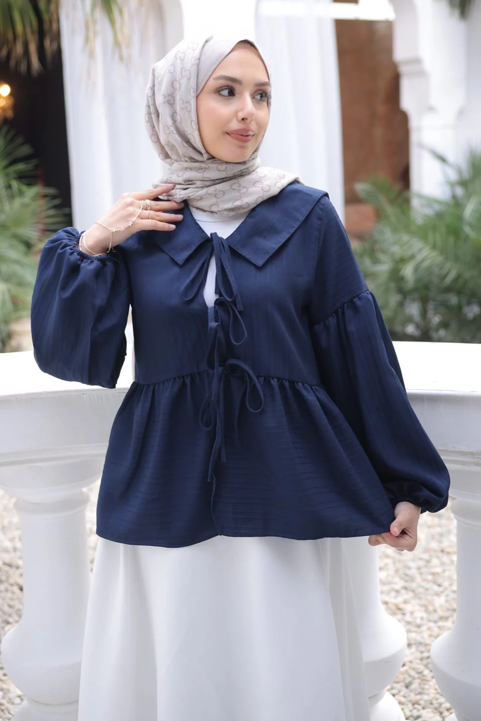 Lacivert Kol Lastikli Ön Bağlamalı Gömlek