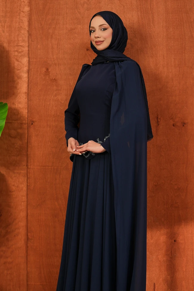 Lacivert Önü Taşlı Krep Abiye