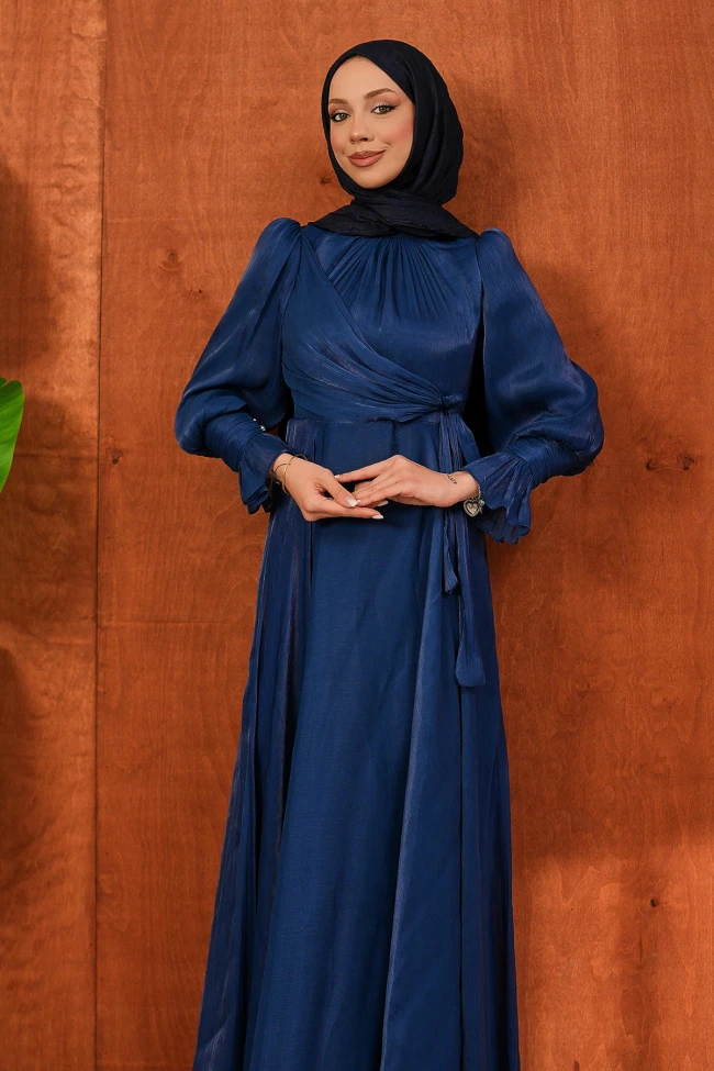 Lacivert Yan Bağlamalı Kol Detaylı Abiye