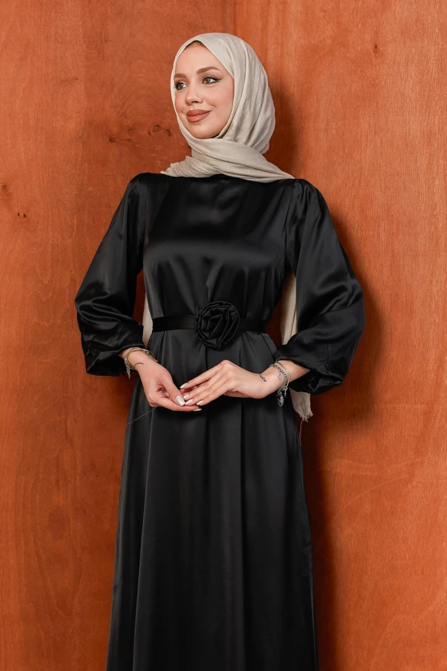Siyah Gül Kemer Detaylı Balon Kol Saten Abiye