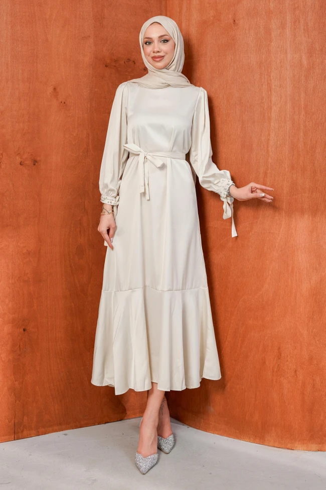 Taş Taş Detaylı Eteği Volanlı Saten Abiye