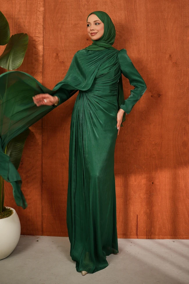 Zümrüt Yeşili Önü Büzgülü Abiye