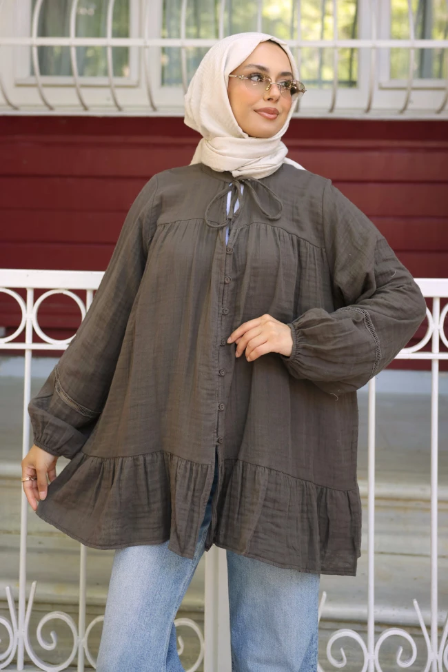 Kahverengi Yaka Bağlamalı Müslin Tunik